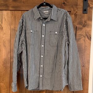 Men’s Oobe Brand gingham plaid button down shirt